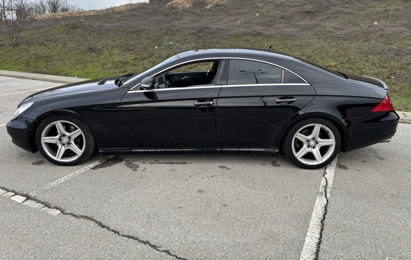 Mercedes-Benz CLS 320 CDI Harman/Kardon, снимка 2 - Автомобили и джипове - 53597673
