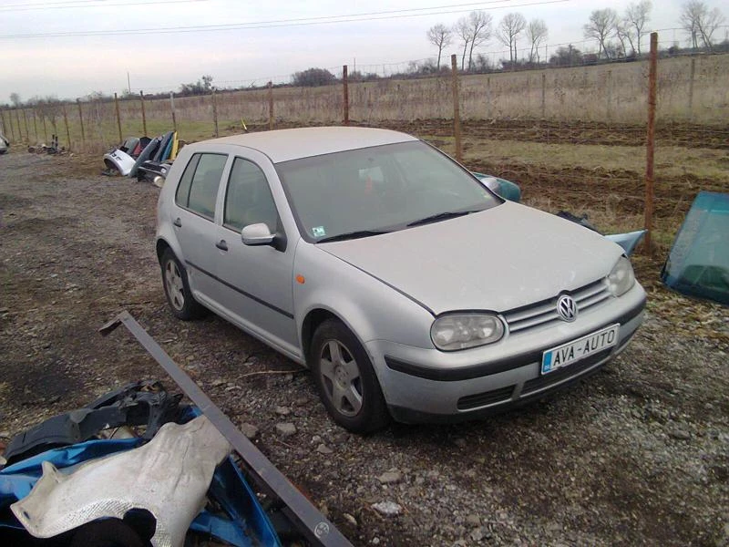 VW Golf 1.6i на части | Mobile.bg — изображение 2
