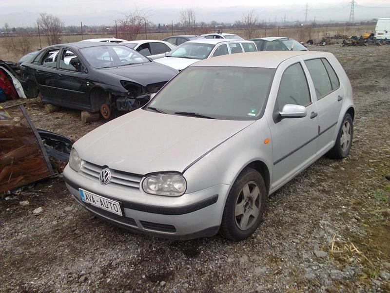 VW Golf 1.6i на части | Mobile.bg — изображение 3