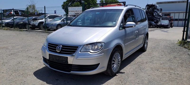 VW Touran 2.0TDI DSG - 11 лв. - 70269669 | Car24.bg