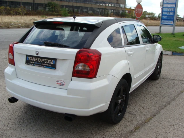 Dodge Caliber 2.0, снимка 4 - Автомобили и джипове - 47564110