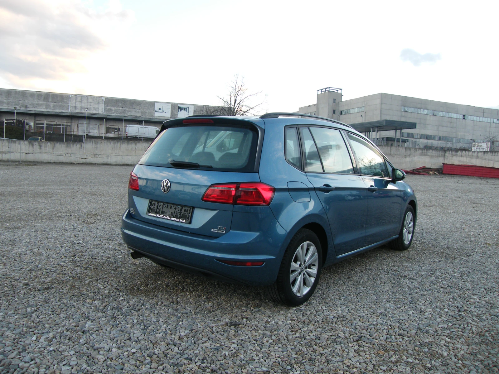 VW Golf Plus 1.6TDI DSG - изображение 4