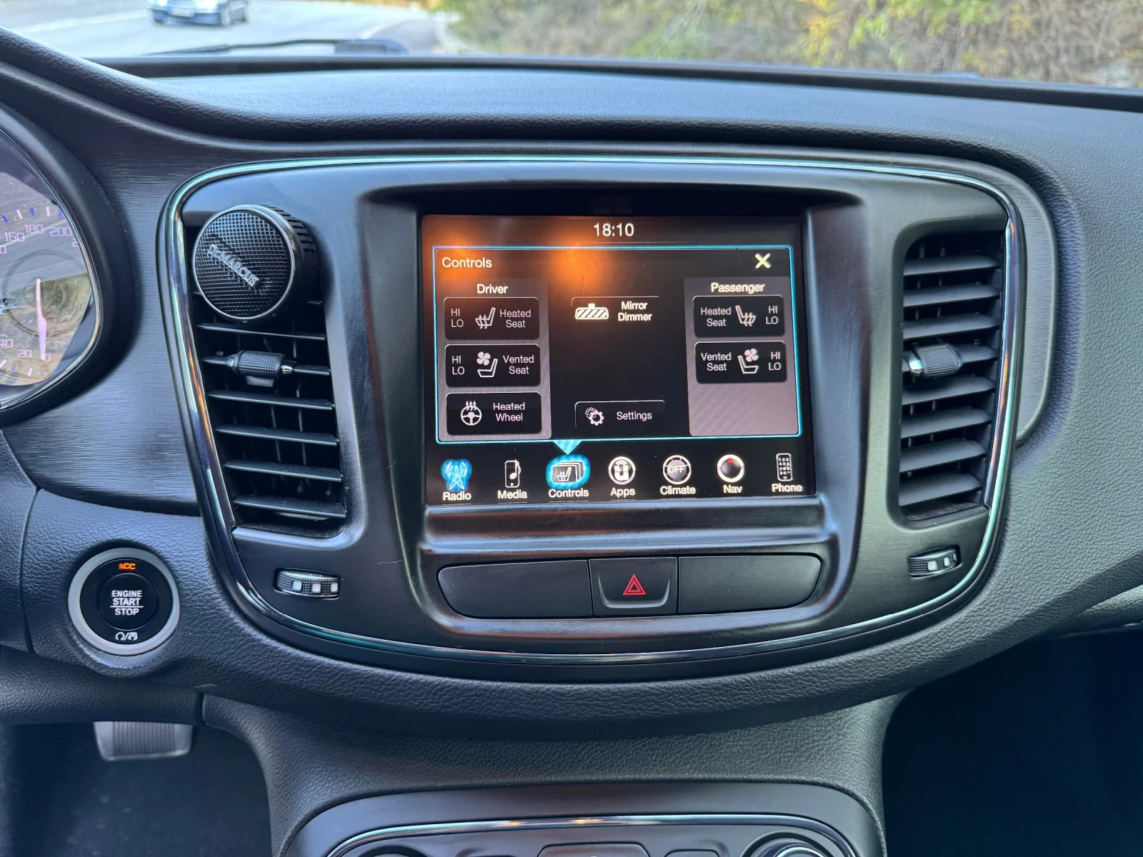 Chrysler 200 S , 3.6 | Mobile.bg — изображение 12