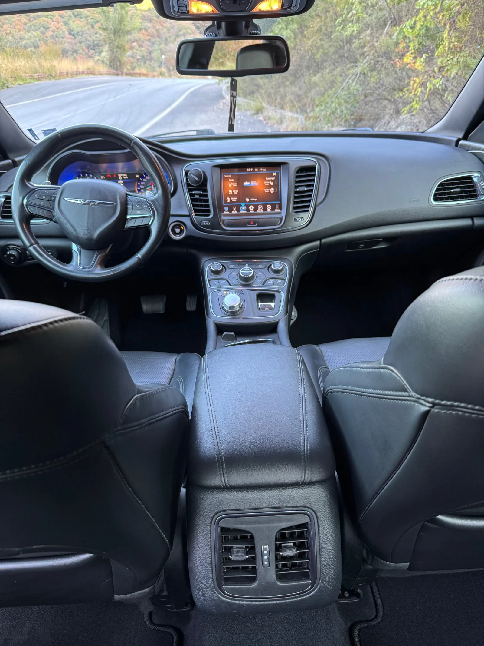 Chrysler 200 S , 3.6 | Mobile.bg — изображение 16