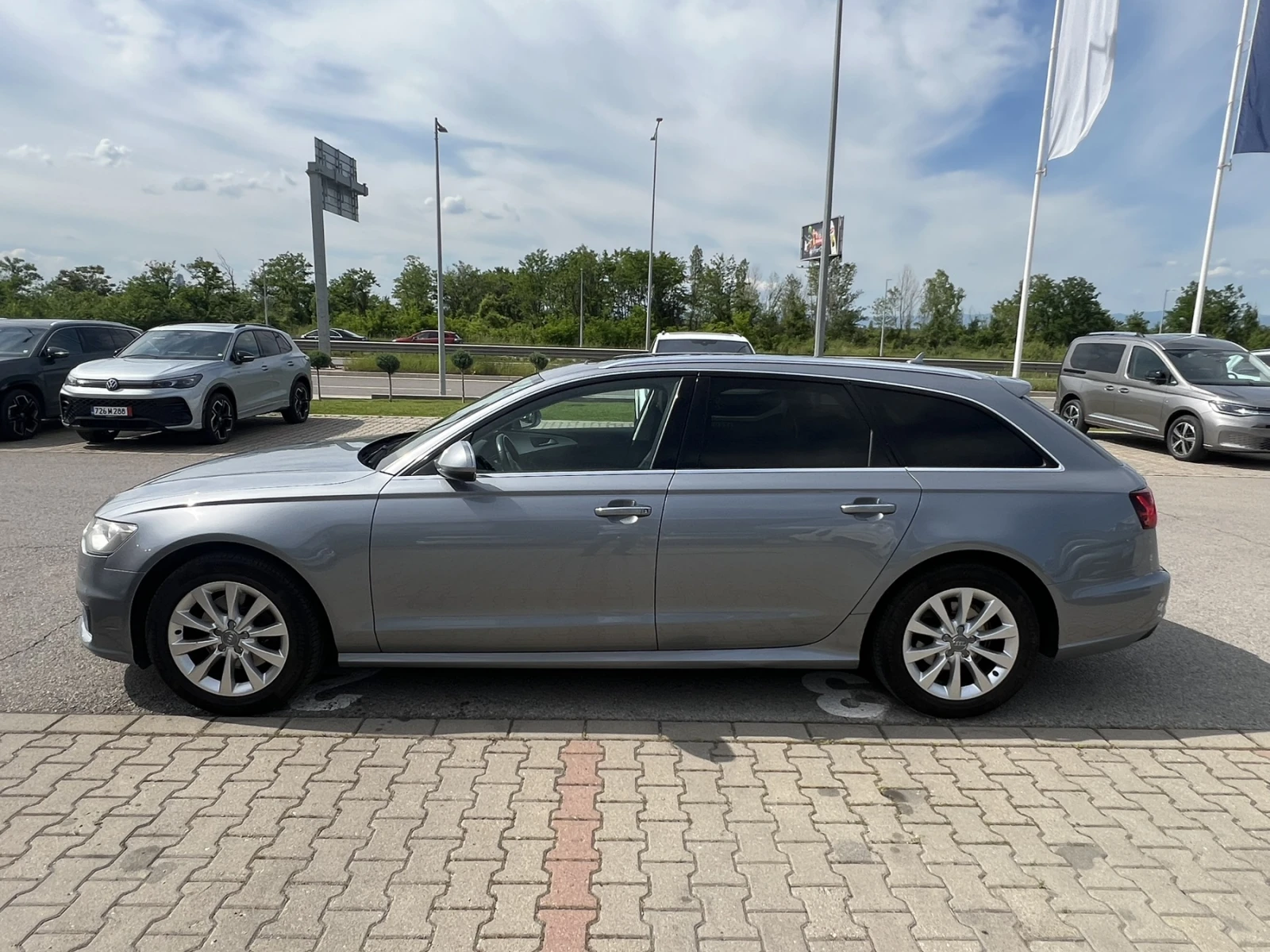 Audi A6 2.0 TDI Facelift Автоматик - изображение 4