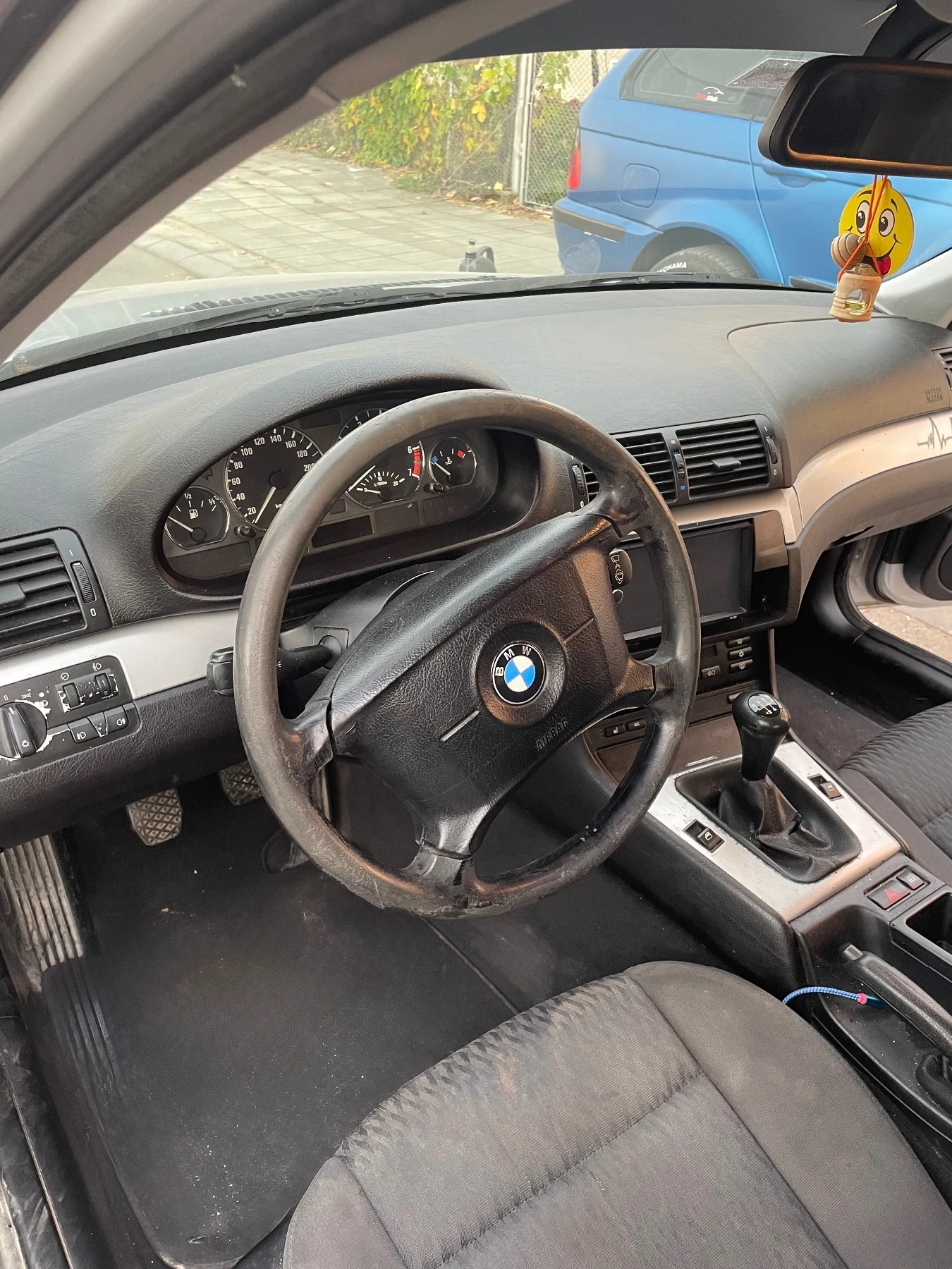 BMW 318  - изображение 7