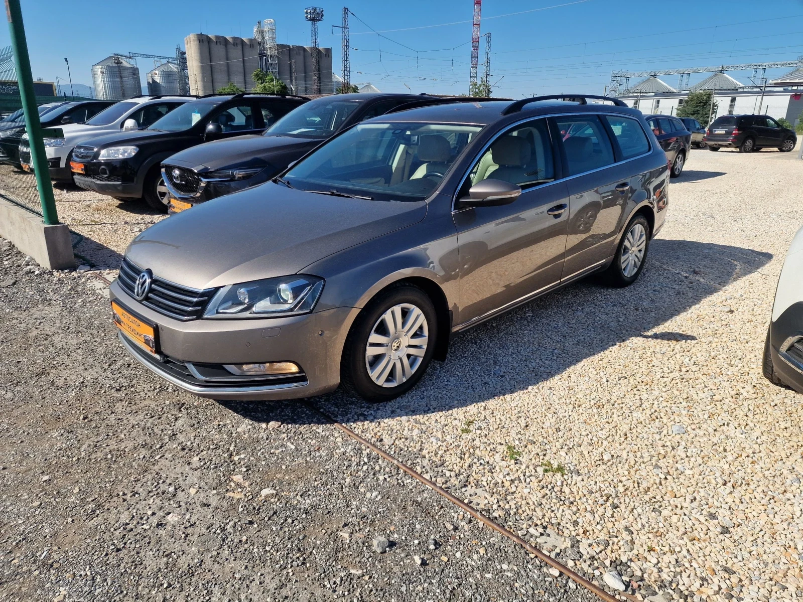 VW Passat 2.0 NAVI---LED- | Mobile.bg   1