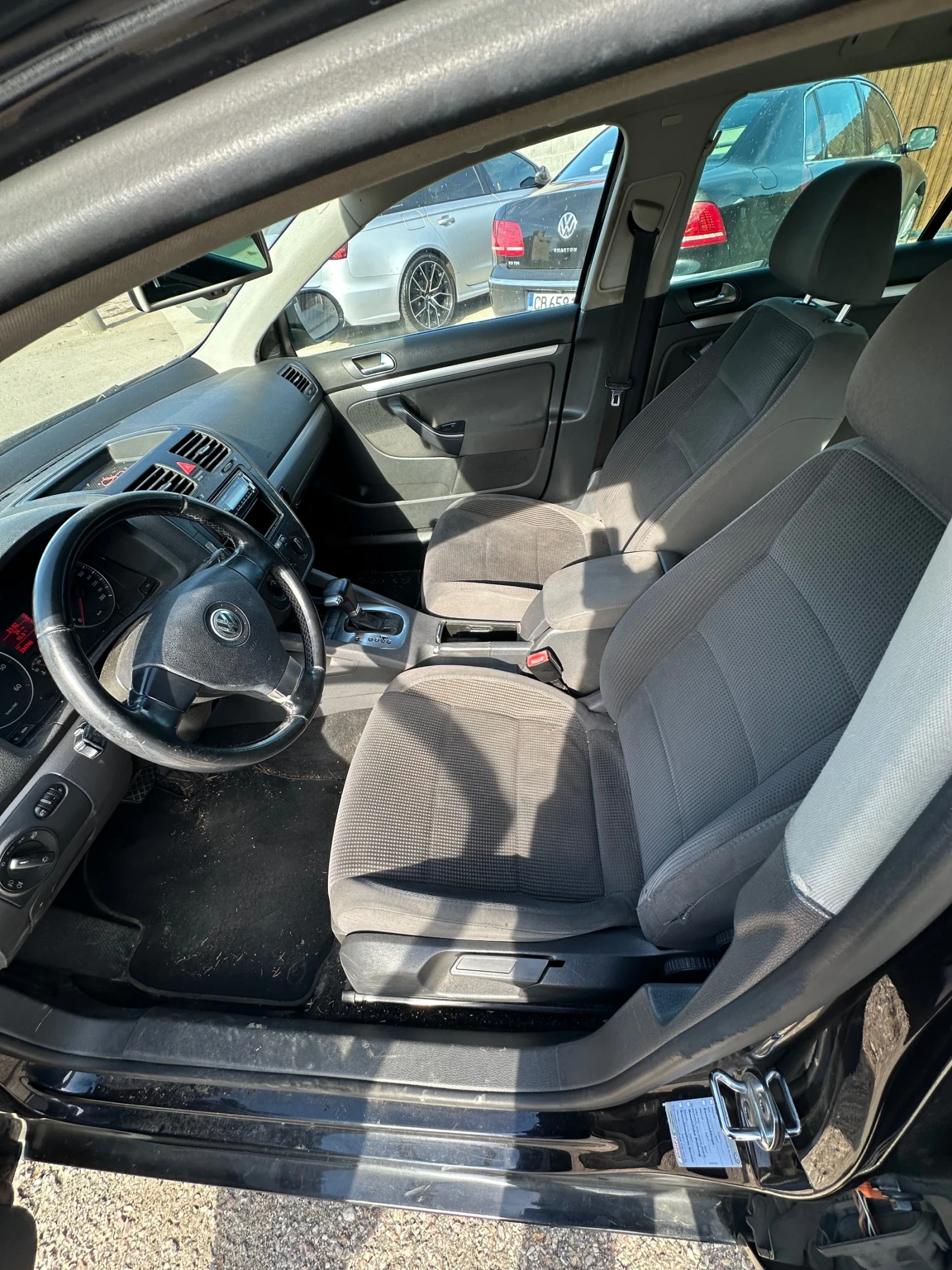 VW Golf 2.0TDI140ксBMM/DSG - изображение 7