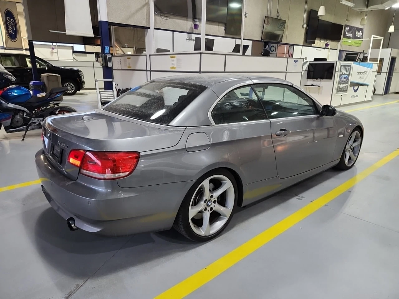 BMW 335 CARFAX* АВТОФИНАНСИРАНЕ БЕЗ ПЪРВОНАЧАЛНА ВНОСКА - изображение 4