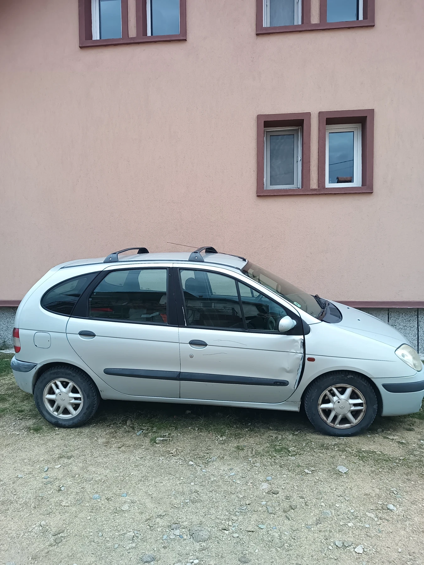 Renault Scenic 1.9DTI KLIMATIC  - изображение 6