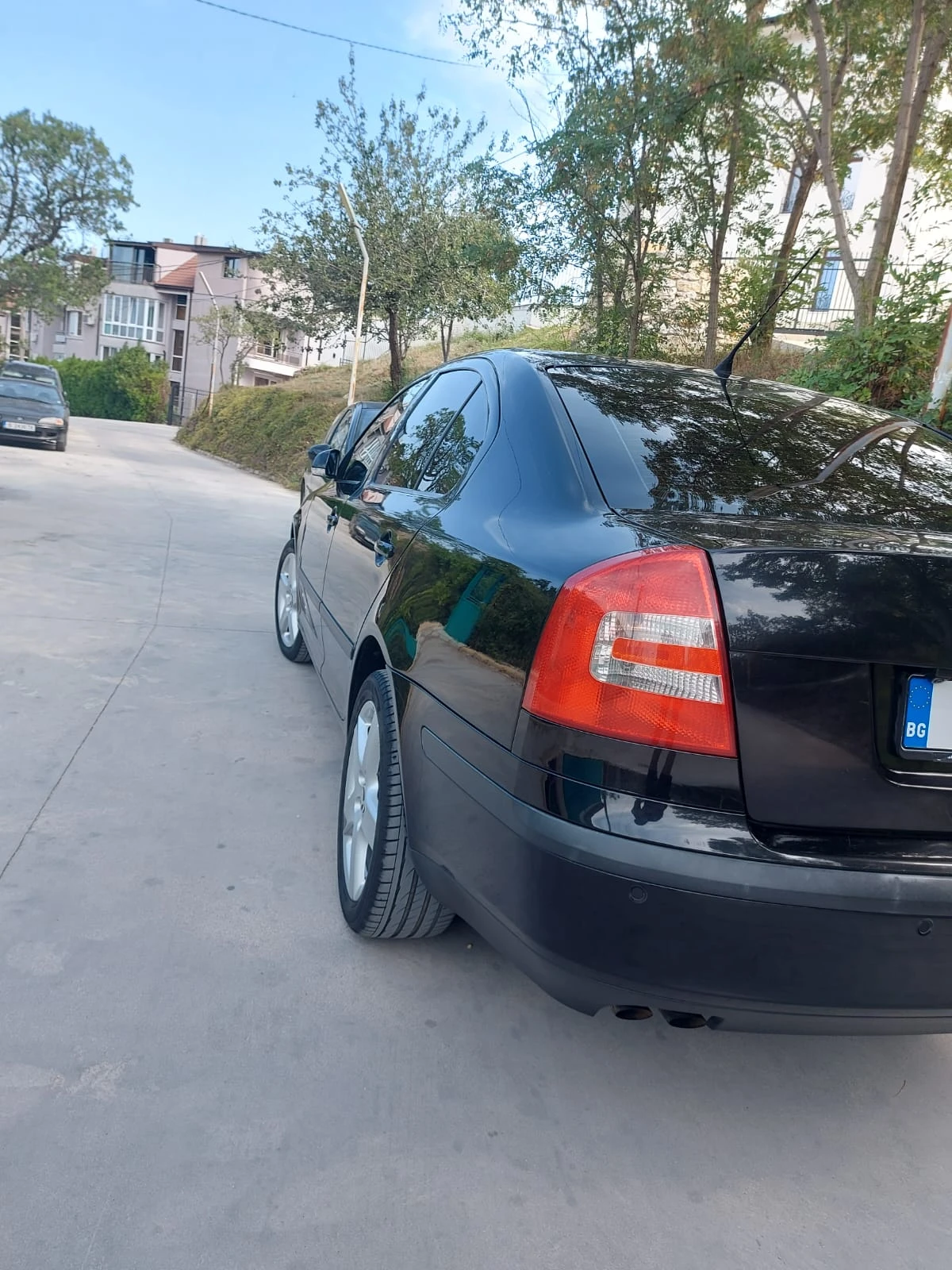 Skoda Octavia 2.0 FSI Edition 100 - изображение 9