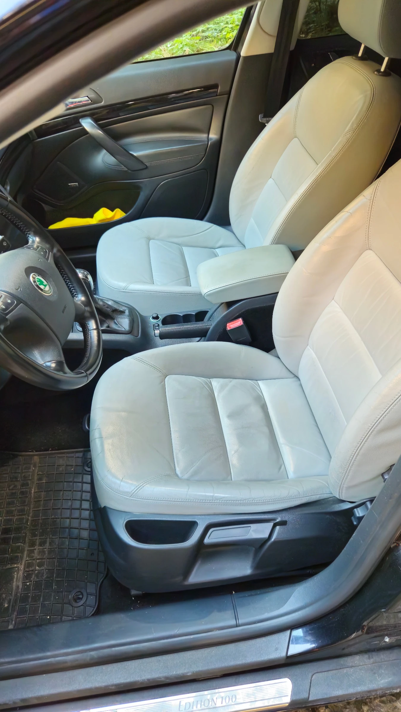 Skoda Octavia 2.0 FSI Edition 100 - изображение 5