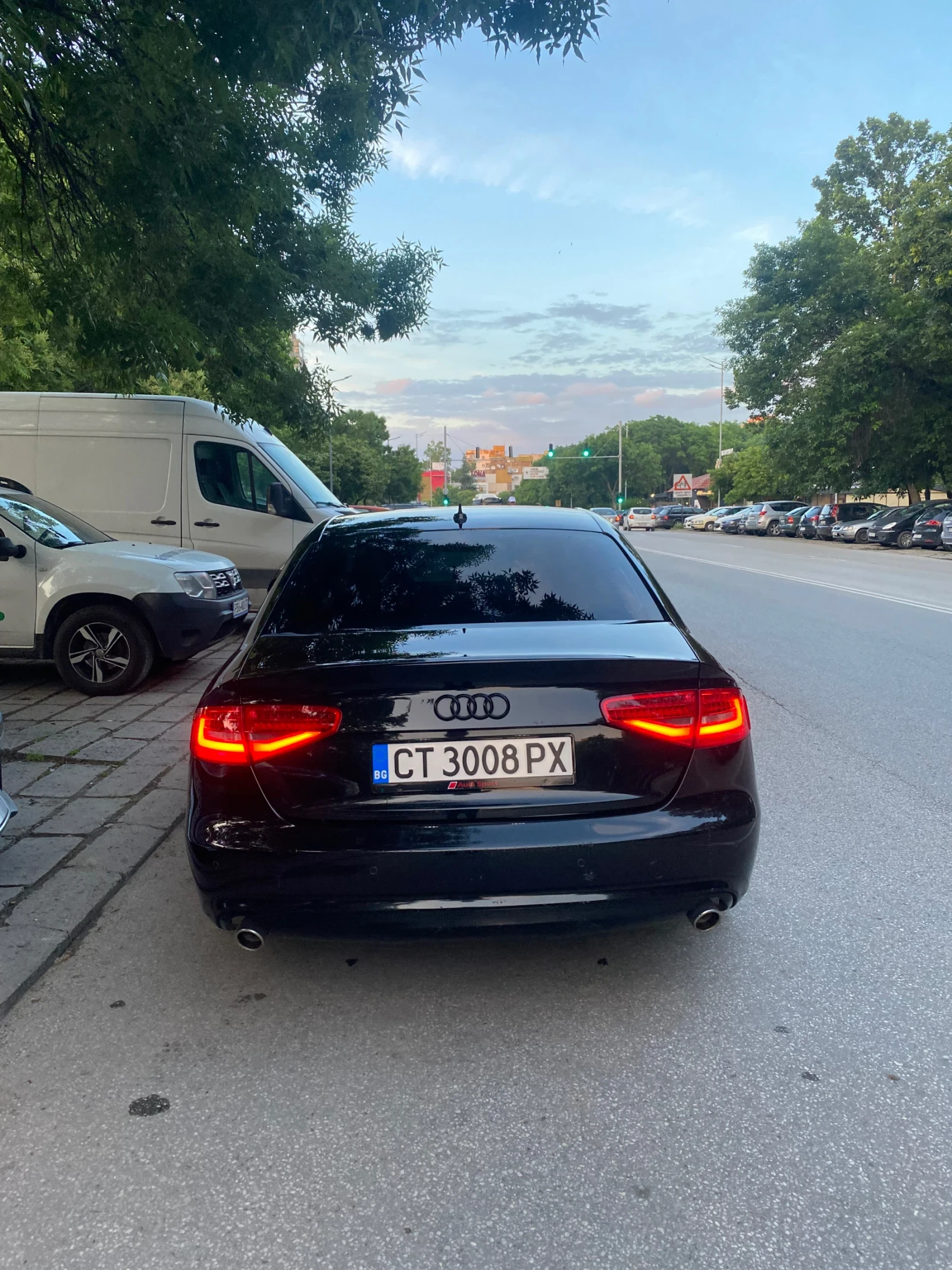 Audi A4 Black line - изображение 7