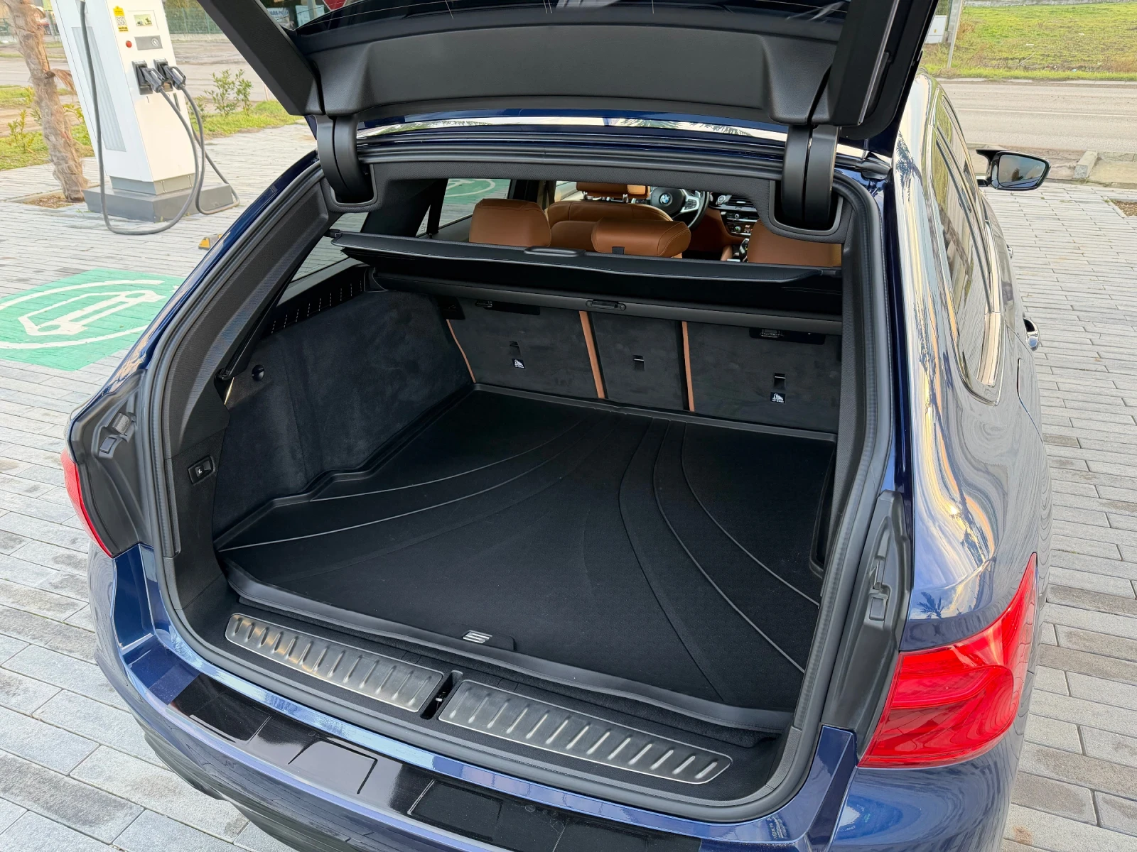 BMW 540 I /M PERFORMANCE/36 000 KM/LIZING | Mobile.bg � ����������� 15