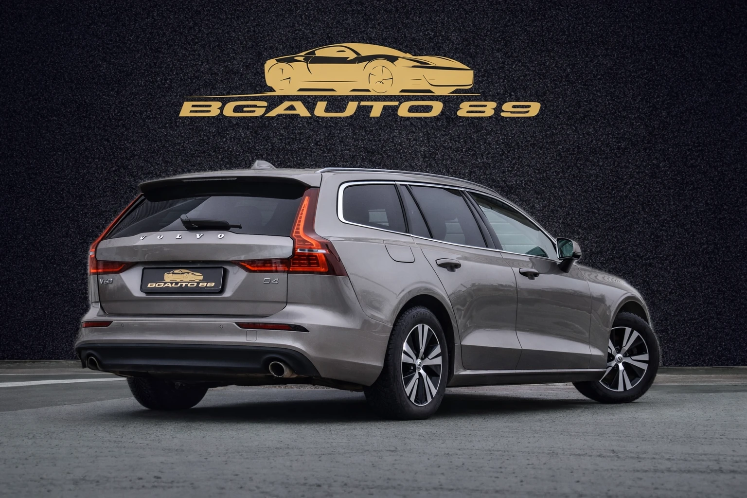 Volvo V60 2.0D4 190k.c. FULL - изображение 5