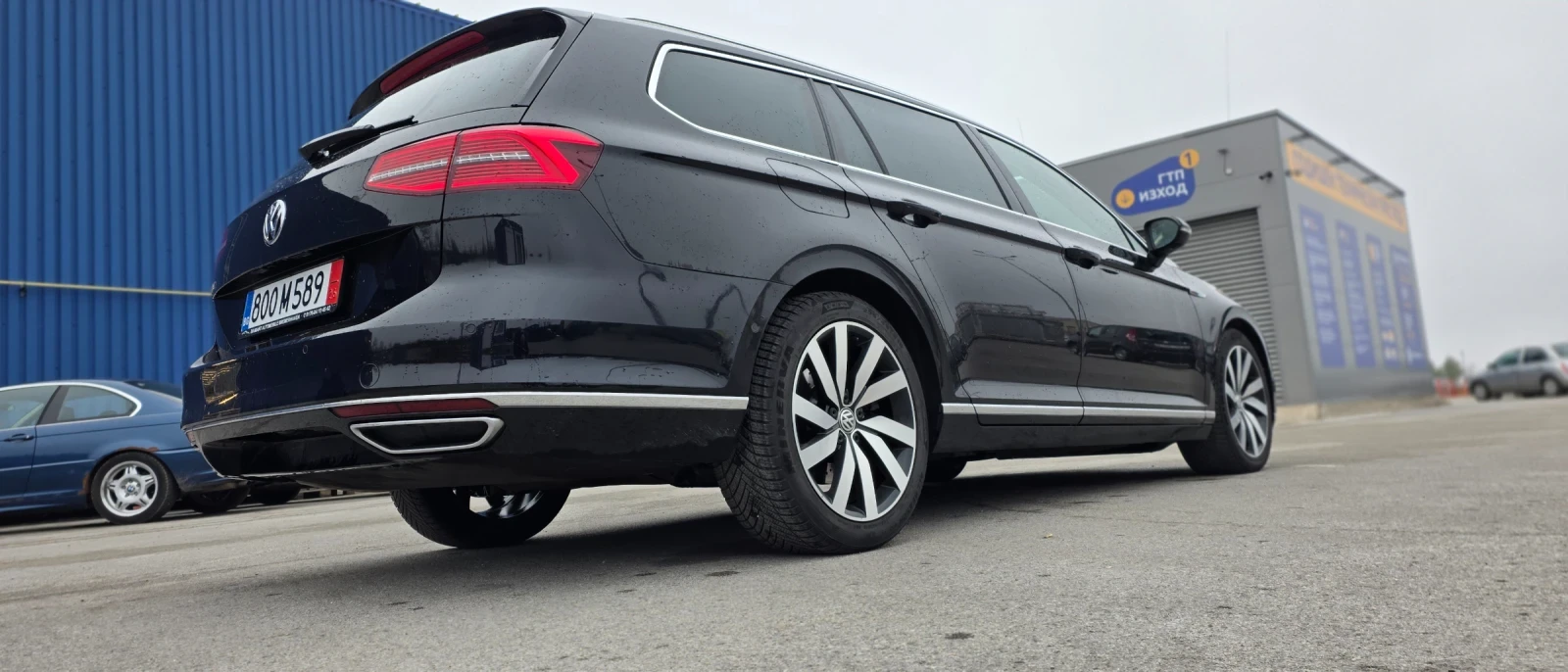 VW Passat РЕАЛНИ КИЛОМЕТРИ, ОБСЛУЖЕН, снимка 7 - Автомобили и джипове - 53611098