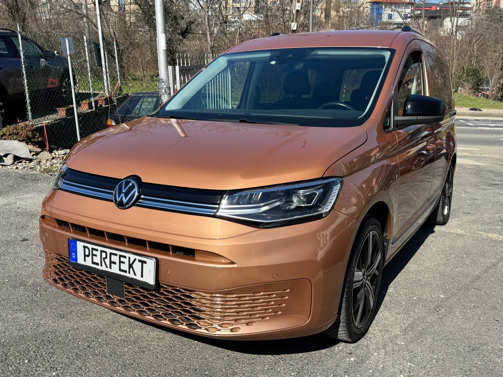 VW Caddy 2.0TDI* DSG* Style* Individual | Mobile.bg � ����������� 2