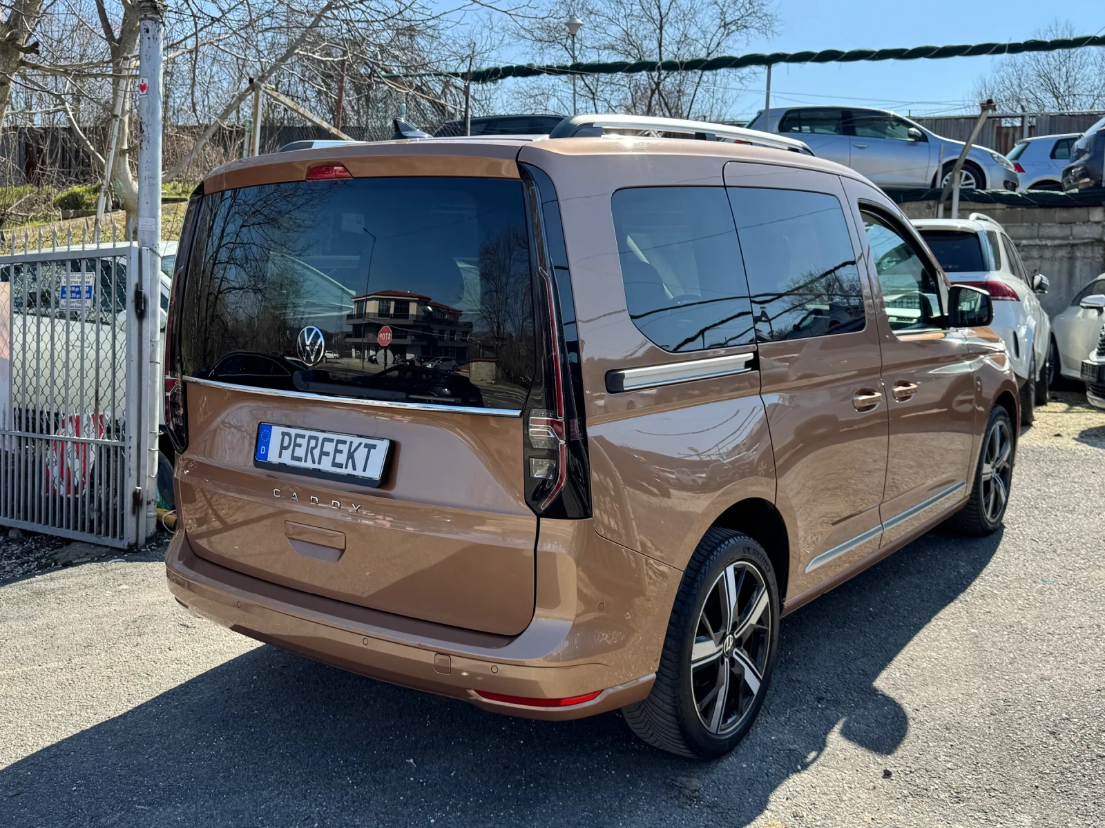 VW Caddy 2.0TDI* DSG* Style* Individual | Mobile.bg � ����������� 4