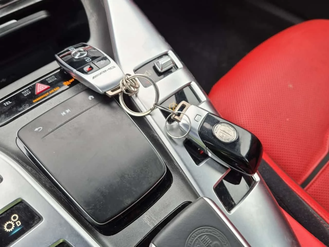 Mercedes-Benz AMG GT 53/360 CAM/ДИСТРОНИК/ОБДУХВАНЕ/BURMESTER - изображение 7