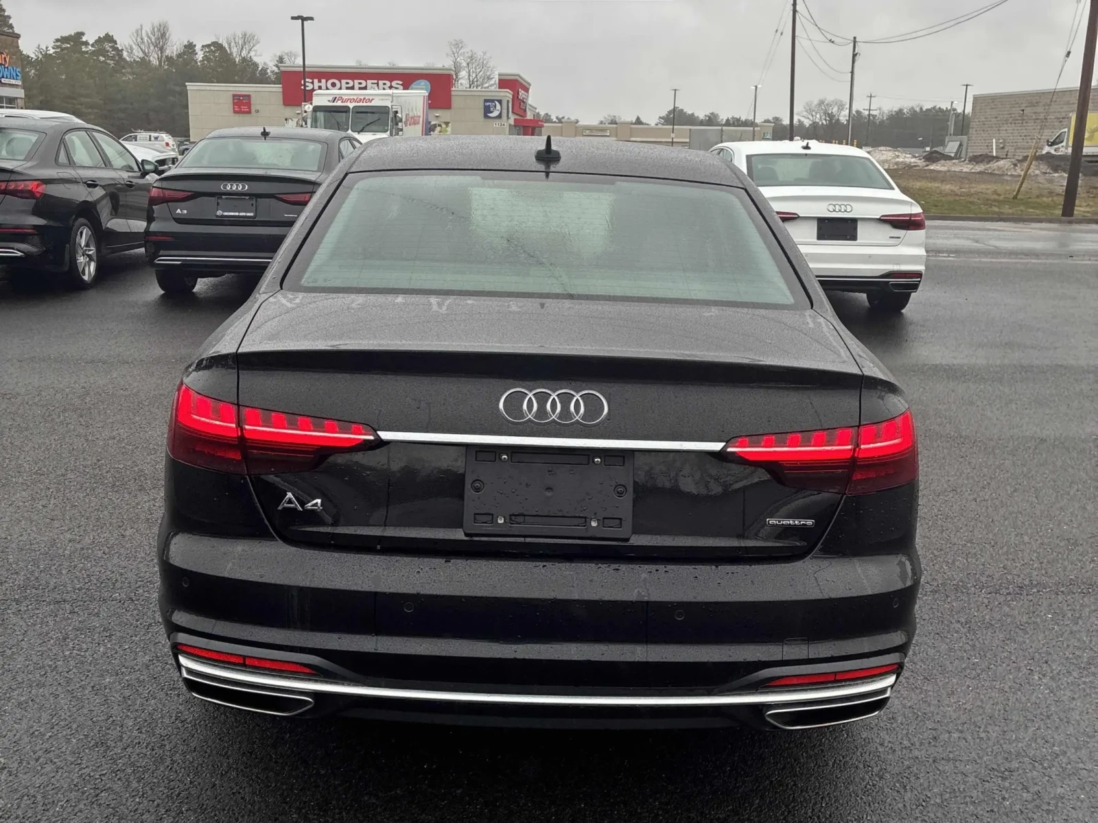 Audi A4 KOMFORT * * CARFAX * * АВТО КРЕДИТ * * , снимка 5 - Автомобили и джипове - 53864711