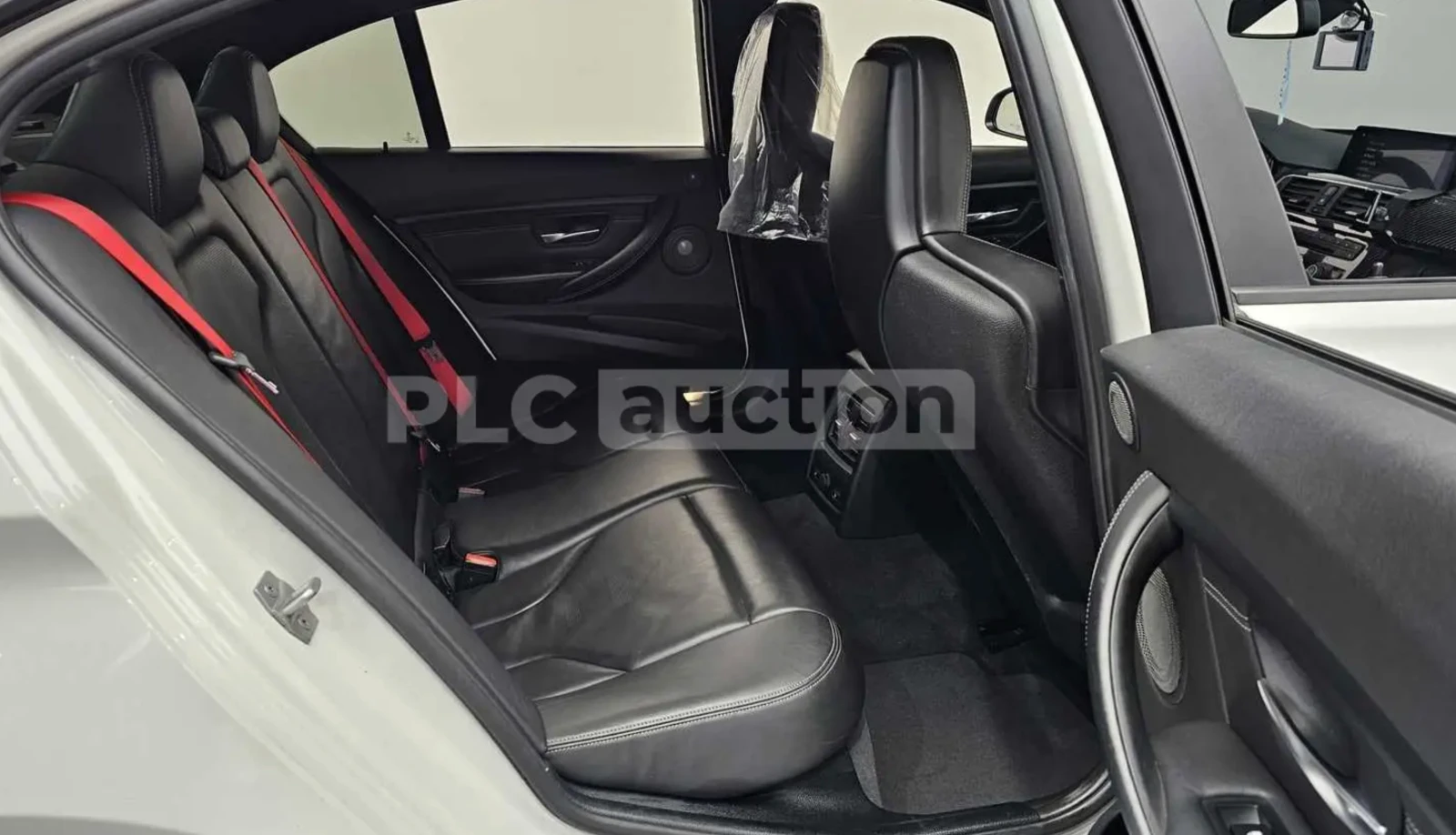 BMW M3 Carbon* Head up* Harman* Крайна цена* , снимка 10 - Автомобили и джипове - 54082208