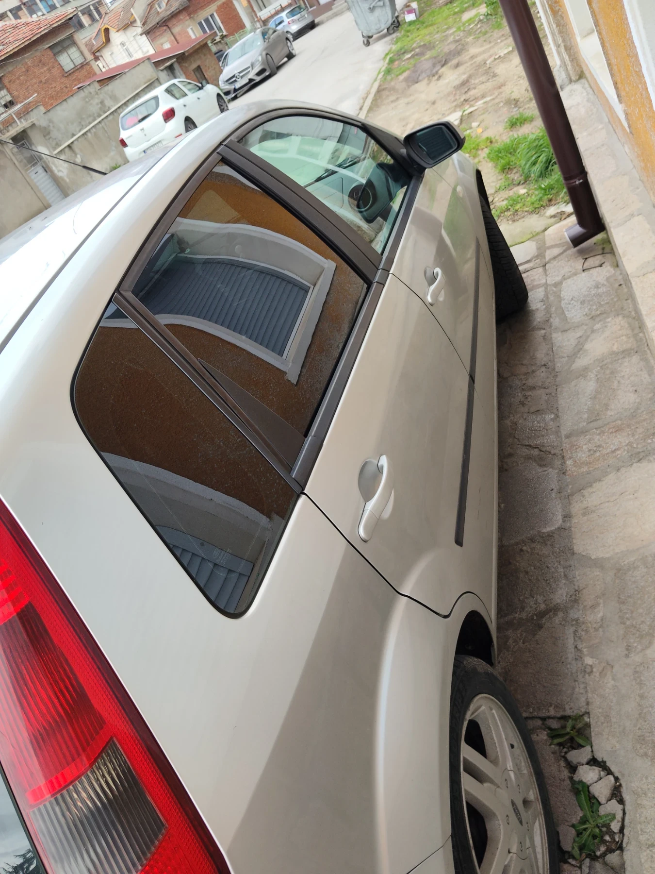 Ford Fiesta, снимка 4 - Автомобили и джипове - 54083118