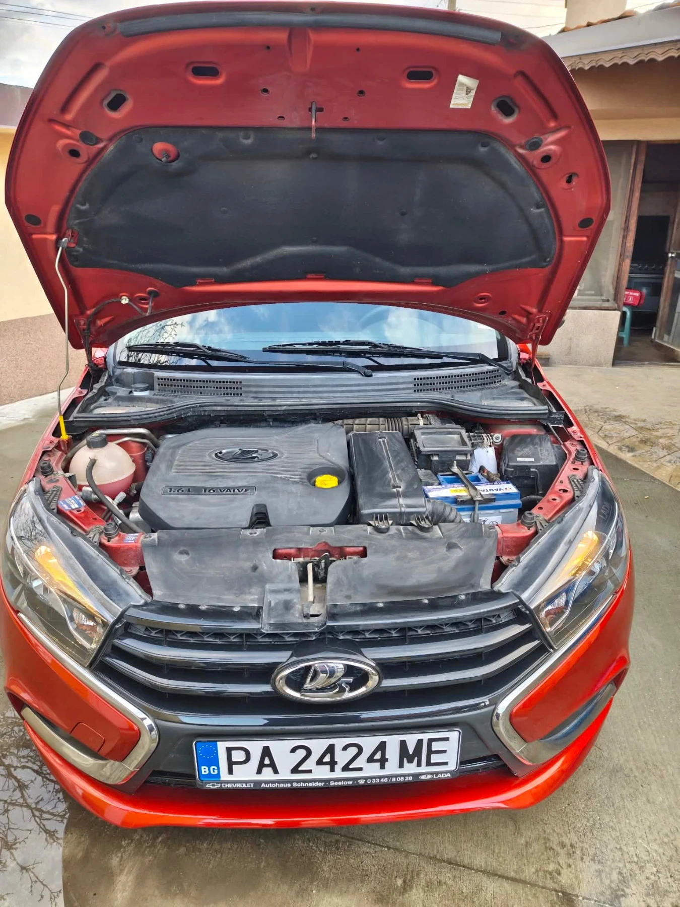 Lada Vesta, снимка 12 - Автомобили и джипове - 54097470