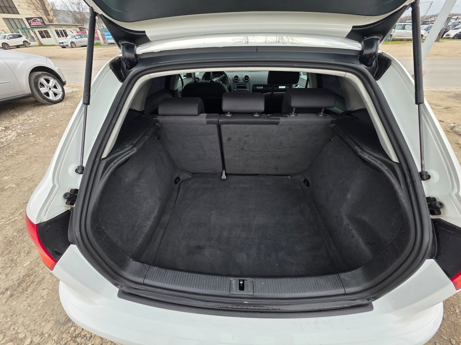 Audi A3 1.9tdi 105ps, снимка 7 - Автомобили и джипове - 54150354