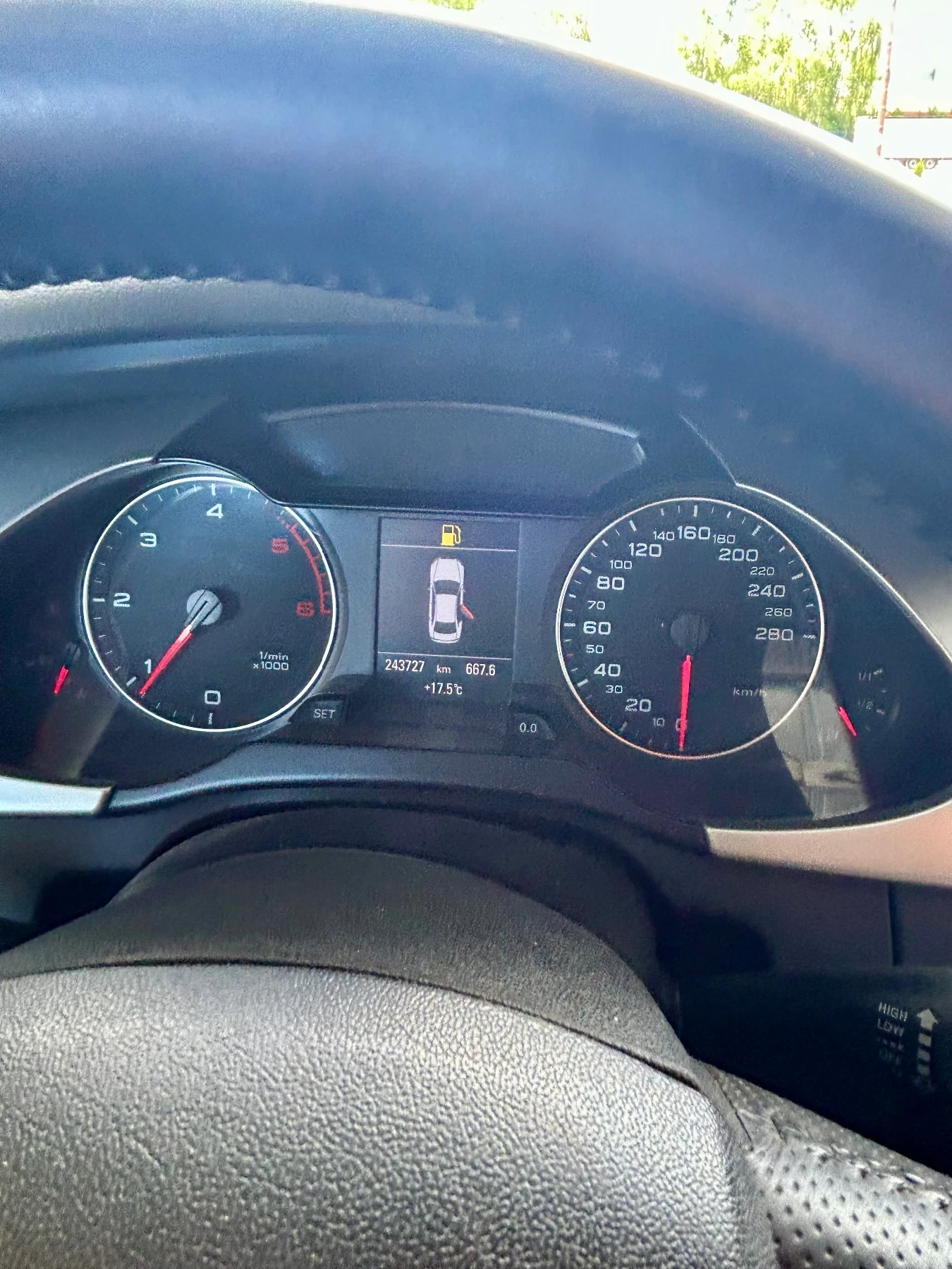 Audi A4 2.0 tdi 170 CAHA, снимка 11 - Автомобили и джипове - 54728608