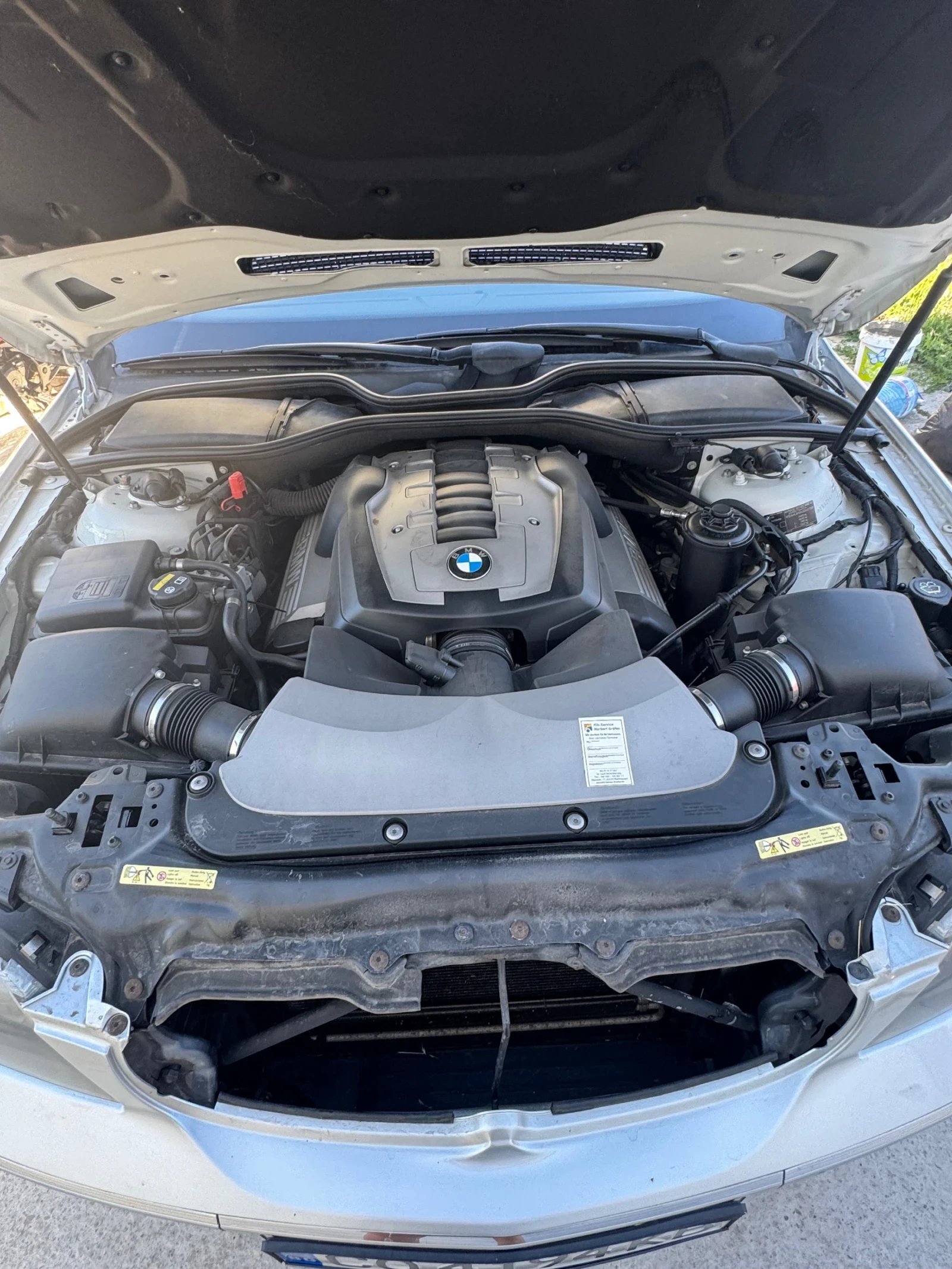BMW 750, снимка 11 - Автомобили и джипове - 54937569