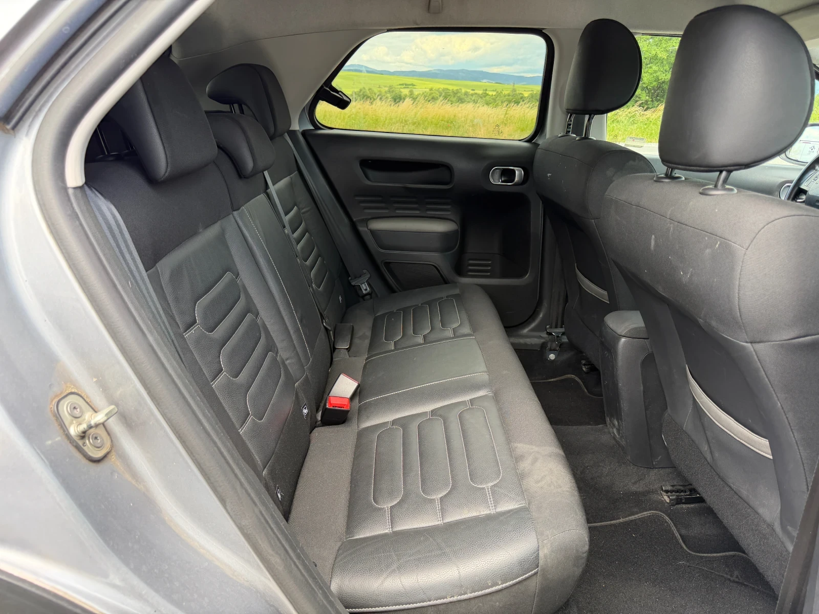Citroen C4 Cactus, снимка 7 - Автомобили и джипове - 55204462
