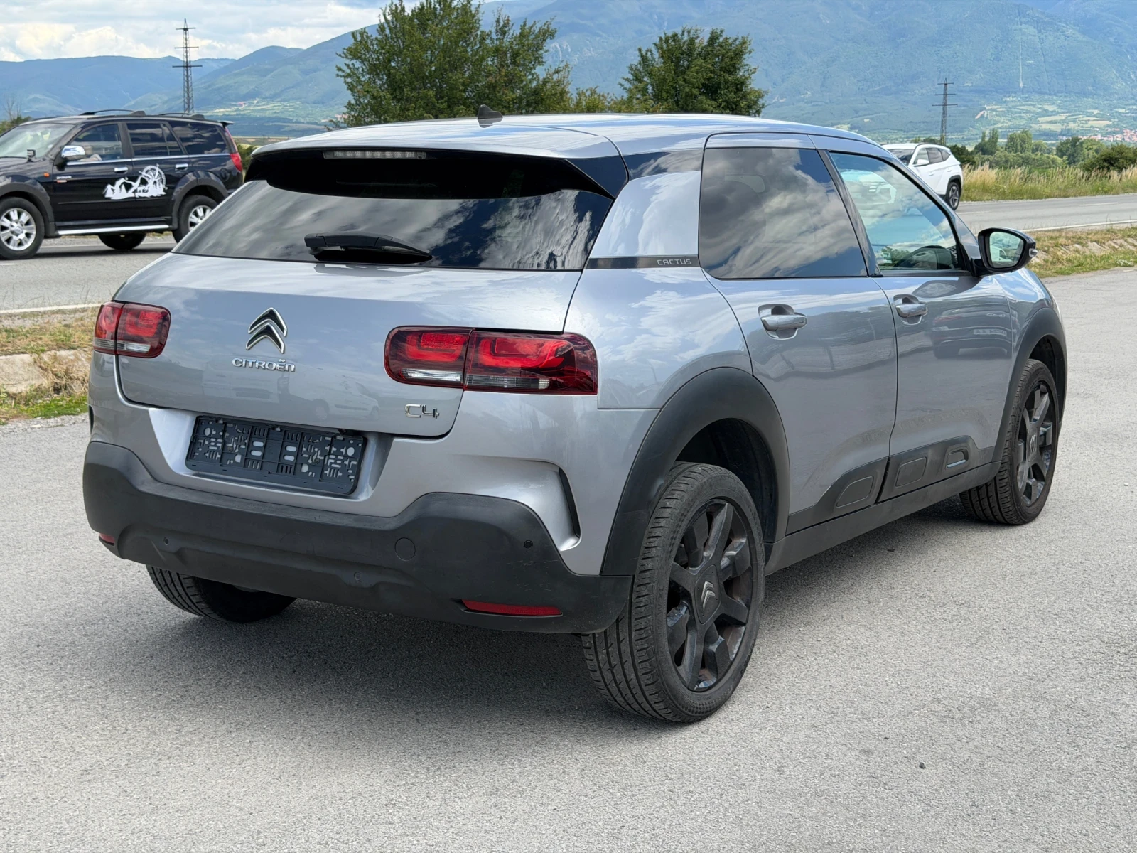 Citroen C4 Cactus, снимка 5 - Автомобили и джипове - 55204462