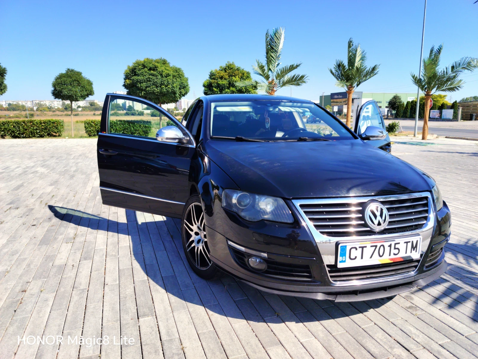 VW Passat, снимка 14 - Автомобили и джипове - 55888725