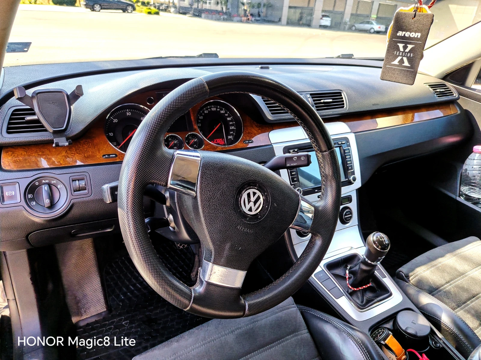 VW Passat, снимка 6 - Автомобили и джипове - 55888725