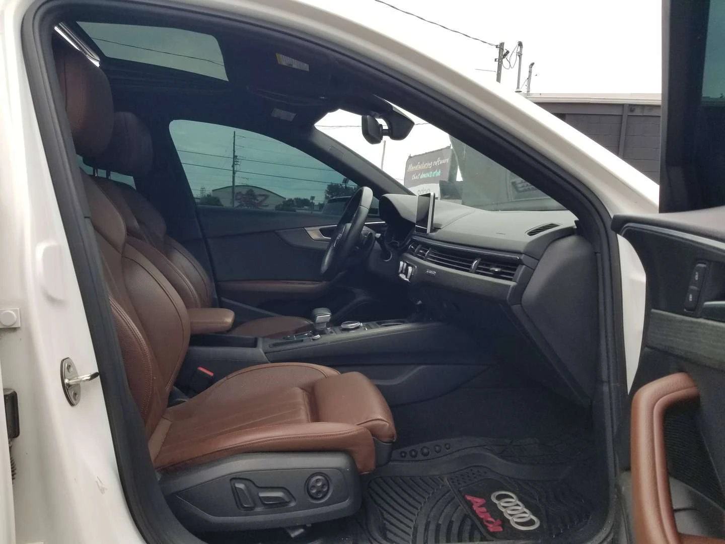 Audi A4, снимка 9 - Автомобили и джипове - 56020029