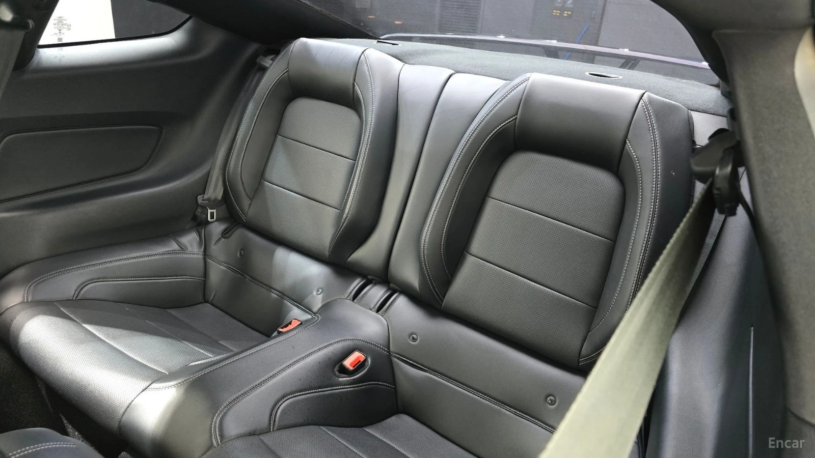 Ford Mustang ECOBOOST PREMIUM - DISTRONIC - ОБДУХ - ДИГ.ТАБЛО, снимка 11 - Автомобили и джипове - 56103951