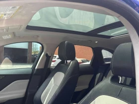Jaguar F-PACE  R Sport 3.0L | PREMIUM | PANO | КОЖА | , снимка 11