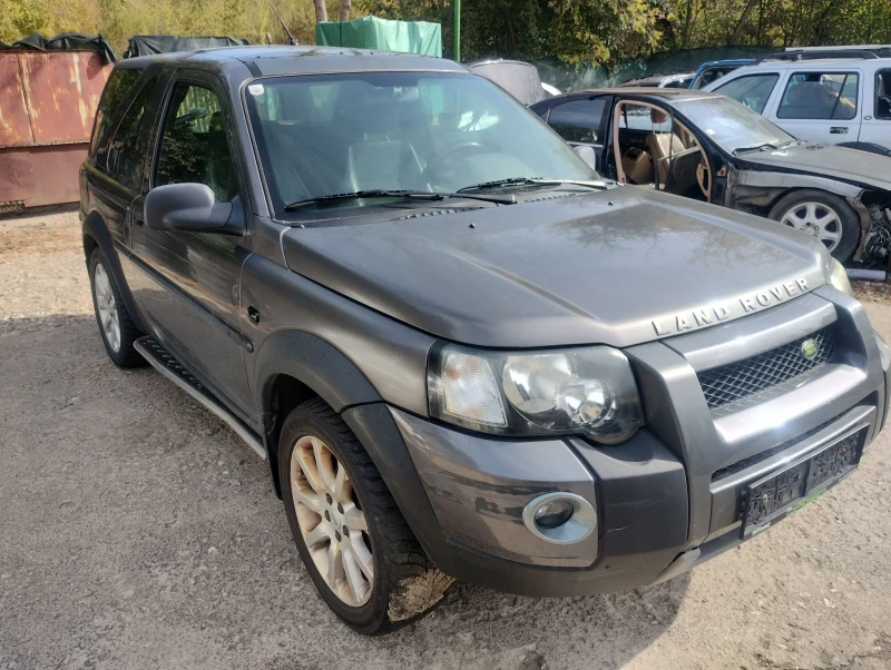 Land Rover Freelander 2.0 TD4, снимка 5 - Автомобили и джипове - 36618536