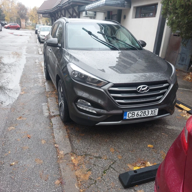 Hyundai Tucson 1.6 4x4, снимка 2 - Автомобили и джипове - 48148952