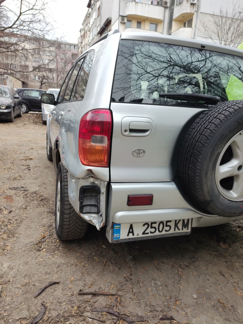 Toyota Rav4, снимка 7 - Автомобили и джипове - 49157308