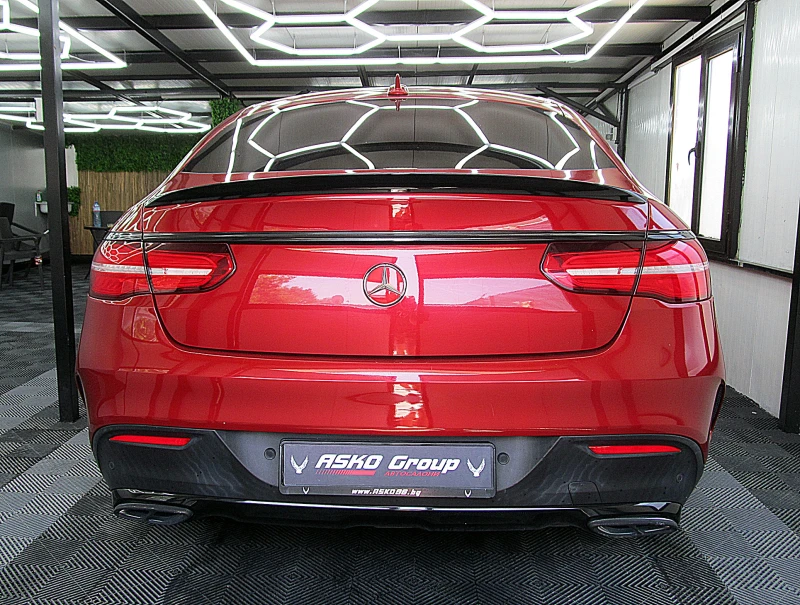 Mercedes-Benz GLE 350 KUPE/AMG/PANORAMA/ВАКУМ 360-камера/СОБСТВЕН ЛИЗИНГ, снимка 5 - Автомобили и джипове - 52142051