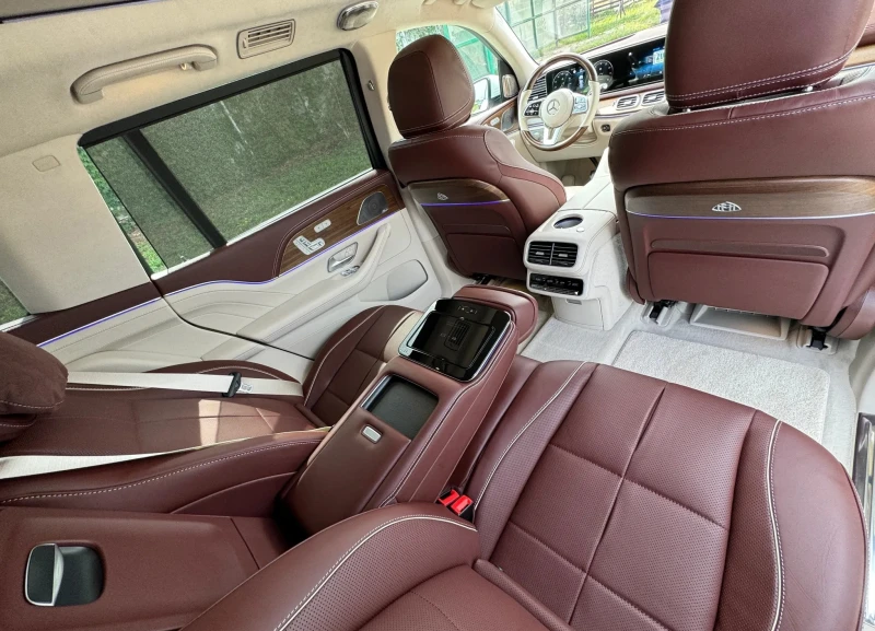 Mercedes-Benz GLS 600 Maybach 4Matic, снимка 10 - Автомобили и джипове - 52662582
