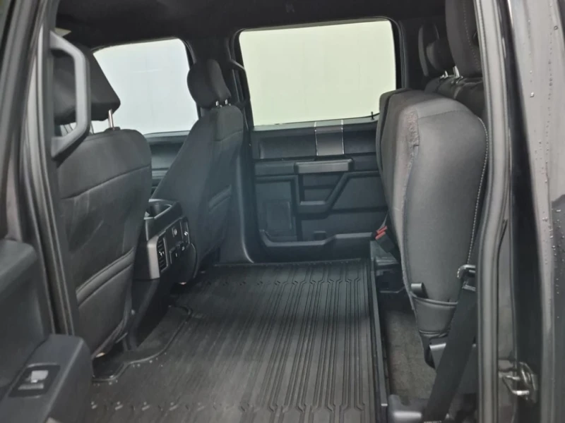 Ford F150 * XLT CREW CAB SHORT BED * CARFAX * БЕЗ ПЪРВОНАЧАЛ, снимка 12 - Автомобили и джипове - 52919920