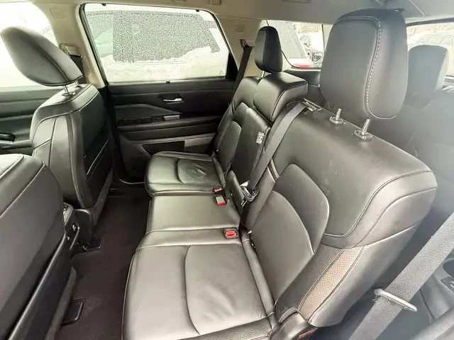 Nissan Pathfinder * SL * ПРЕДСТАВИТЕЛСТВО * 360 * ПОДГРЕВИ * CARPLAY, снимка 14 - Автомобили и джипове - 53448389