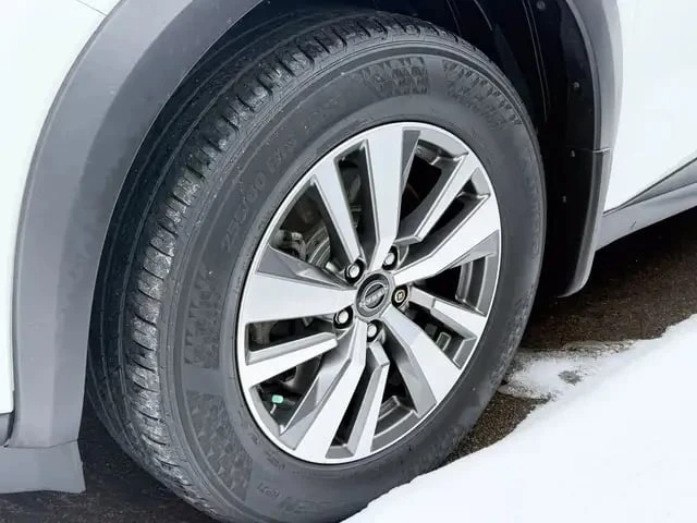 Nissan Pathfinder * SL * ПРЕДСТАВИТЕЛСТВО * 360 * ПОДГРЕВИ * CARPLAY, снимка 9 - Автомобили и джипове - 53448389