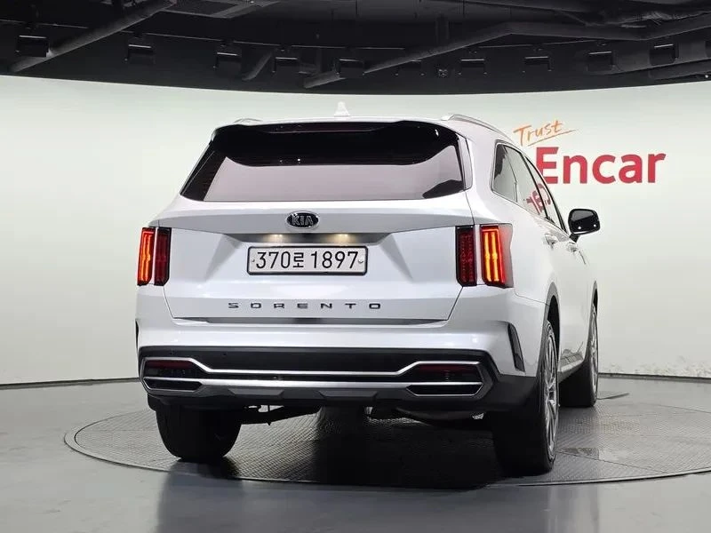 Kia Sorento, снимка 4 - Автомобили и джипове - 56727335