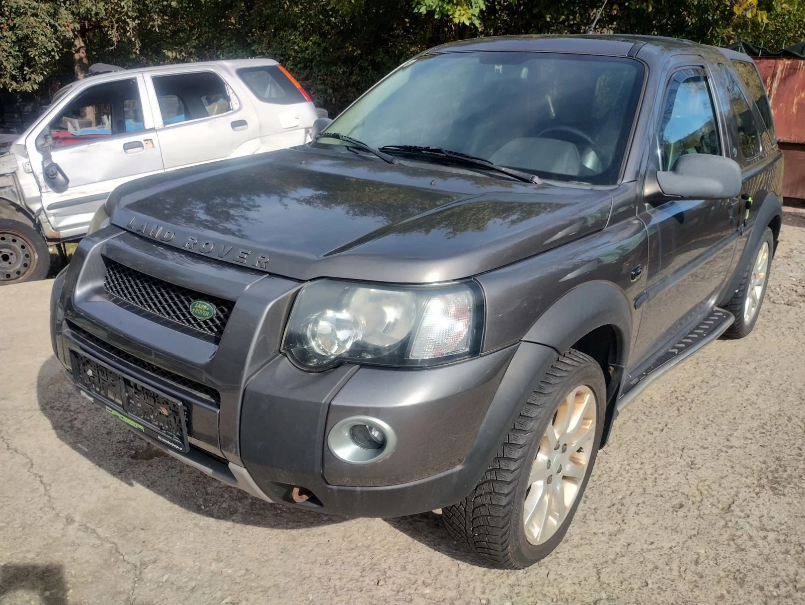 Land Rover Freelander 2.0 TD4 - изображение 4