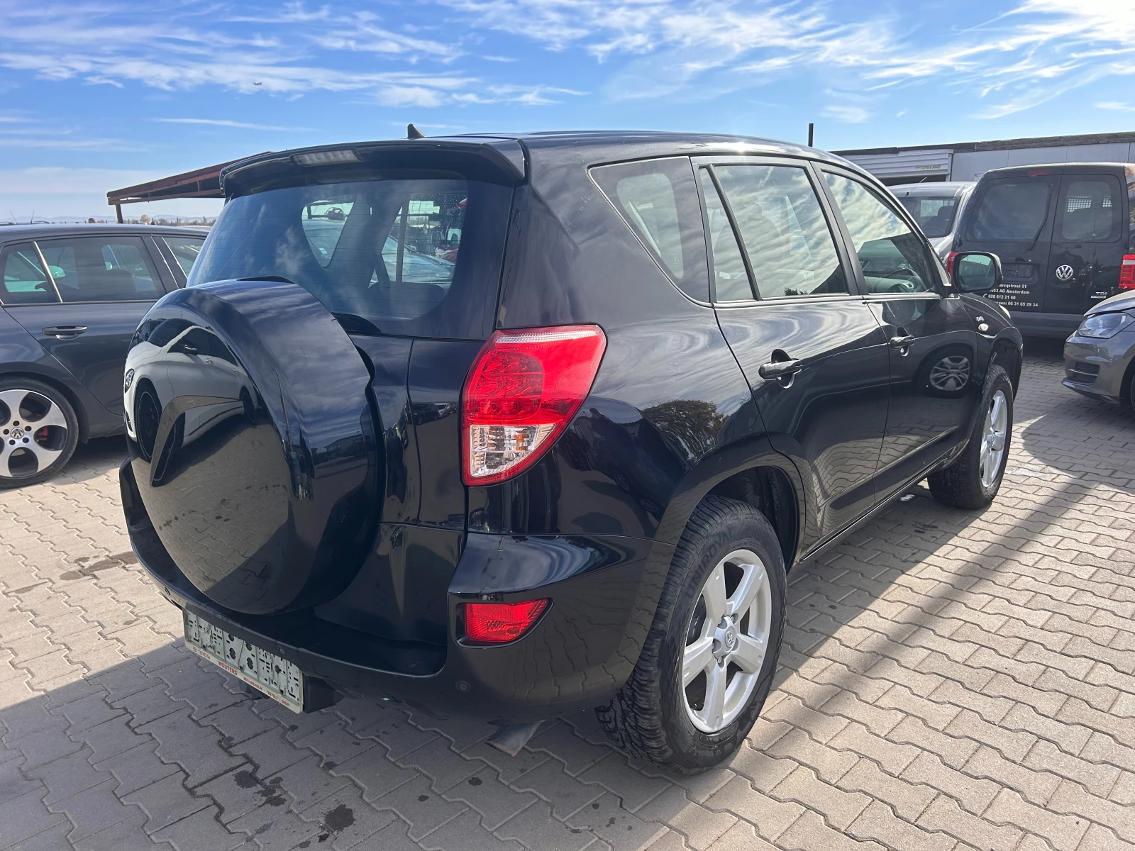 Toyota Rav4 2.2D-4D 4X4 EURO 4 - изображение 6