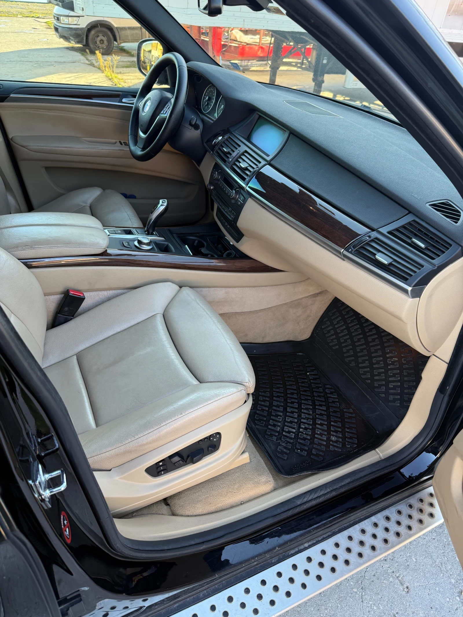 BMW X5  - изображение 10