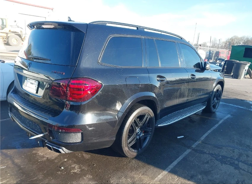 Mercedes-Benz GL 63 AMG Обдух* Масаж* Въздух* Harman* Пано* ТВ*  - изображение 5